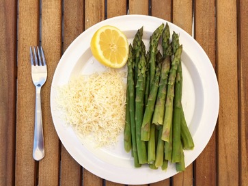 Asparagus with parmesan